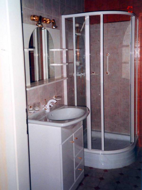 Krakovská 8, Praha 8